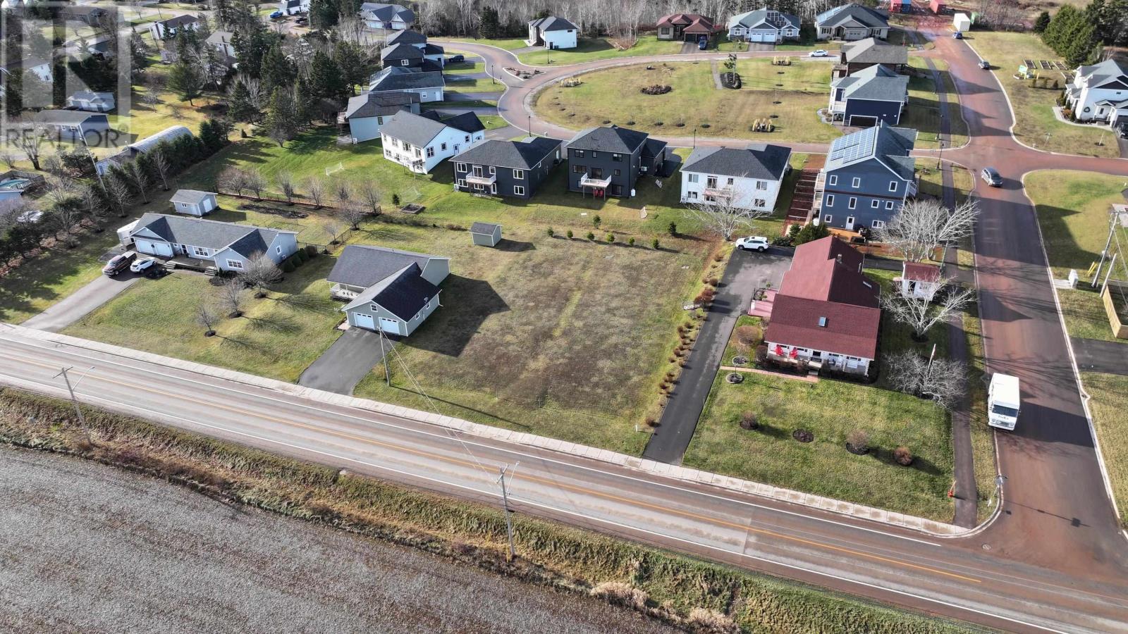203 Kinlock Road, Stratford, Prince Edward Island  C1B 2M5 - Photo 4 - 202428463