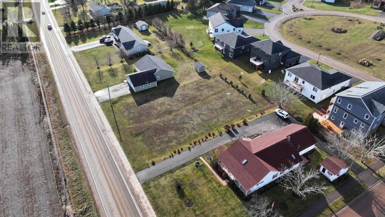 203 Kinlock Road, Stratford, Prince Edward Island  C1B 2M5 - Photo 9 - 202428463
