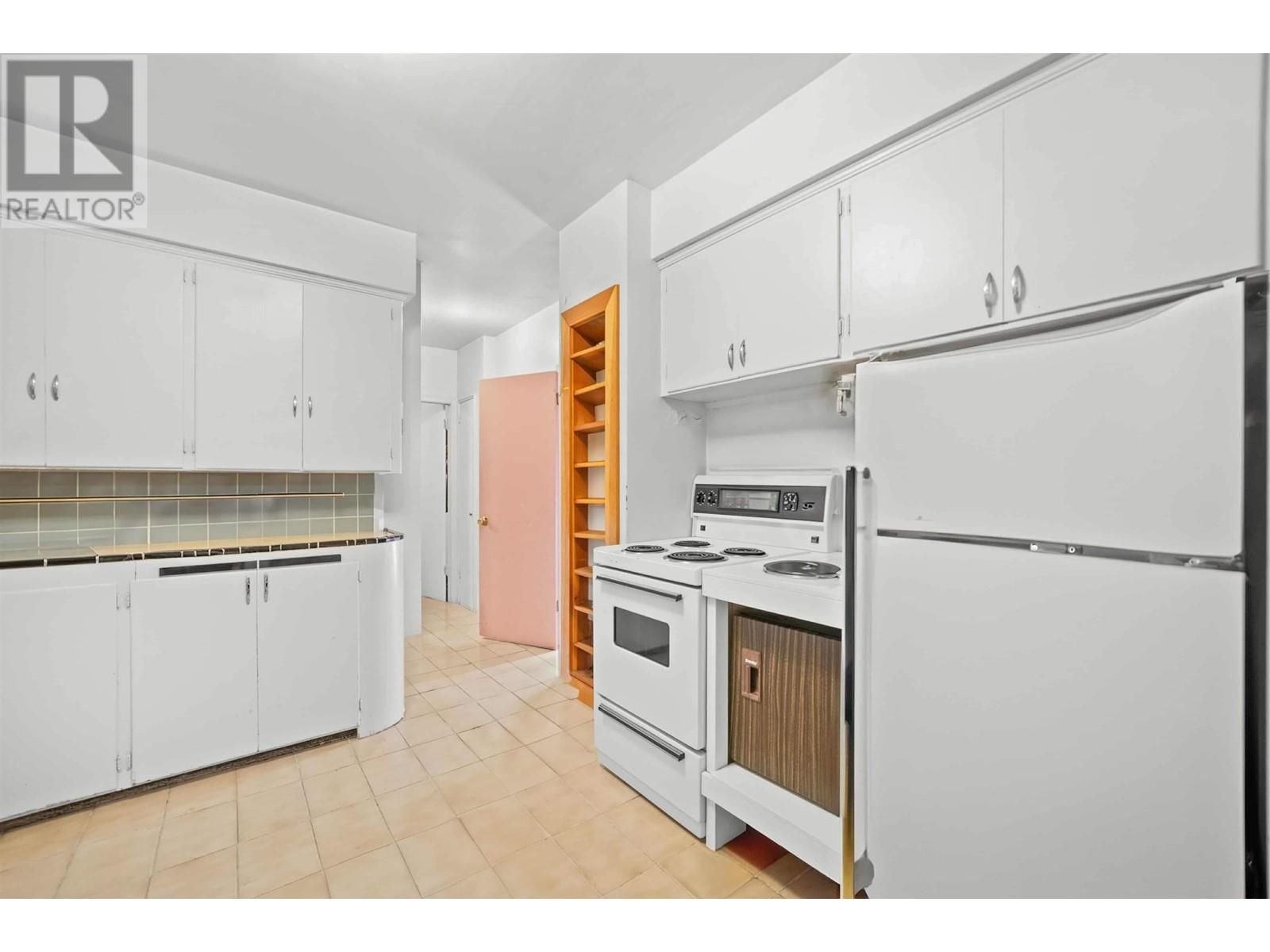 6425 Doman Street, Vancouver, British Columbia  V5S 3H2 - Photo 12 - R2951054