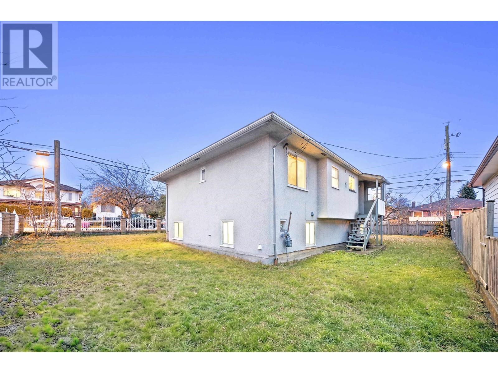 6425 Doman Street, Vancouver, British Columbia  V5S 3H2 - Photo 16 - R2951054