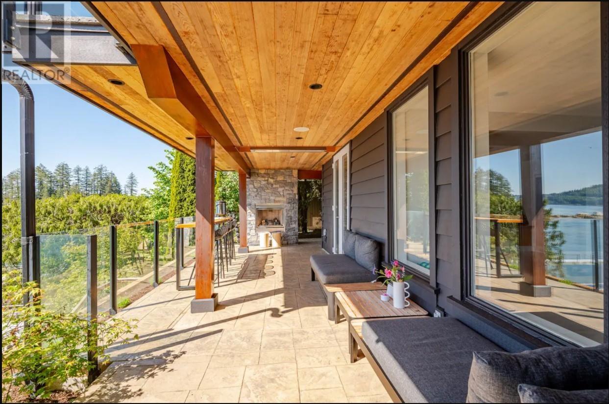 Top Levels 4725 Strathcona Road, North Vancouver, British Columbia  V7G 1G9 - Photo 17 - R2951060