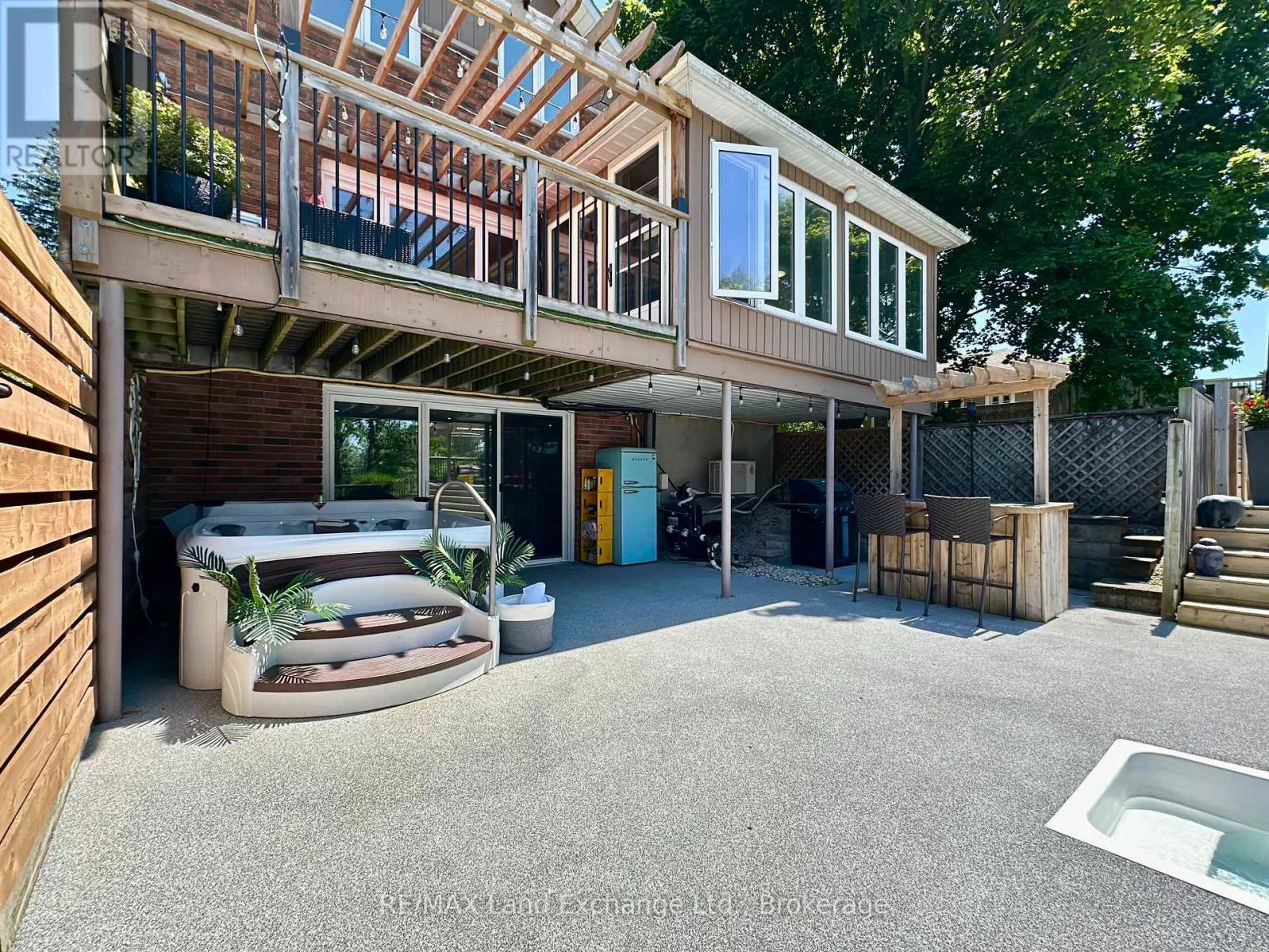 1186 Queen Street, Kincardine, Ontario  N2Z 1G5 - Photo 34 - X11888739