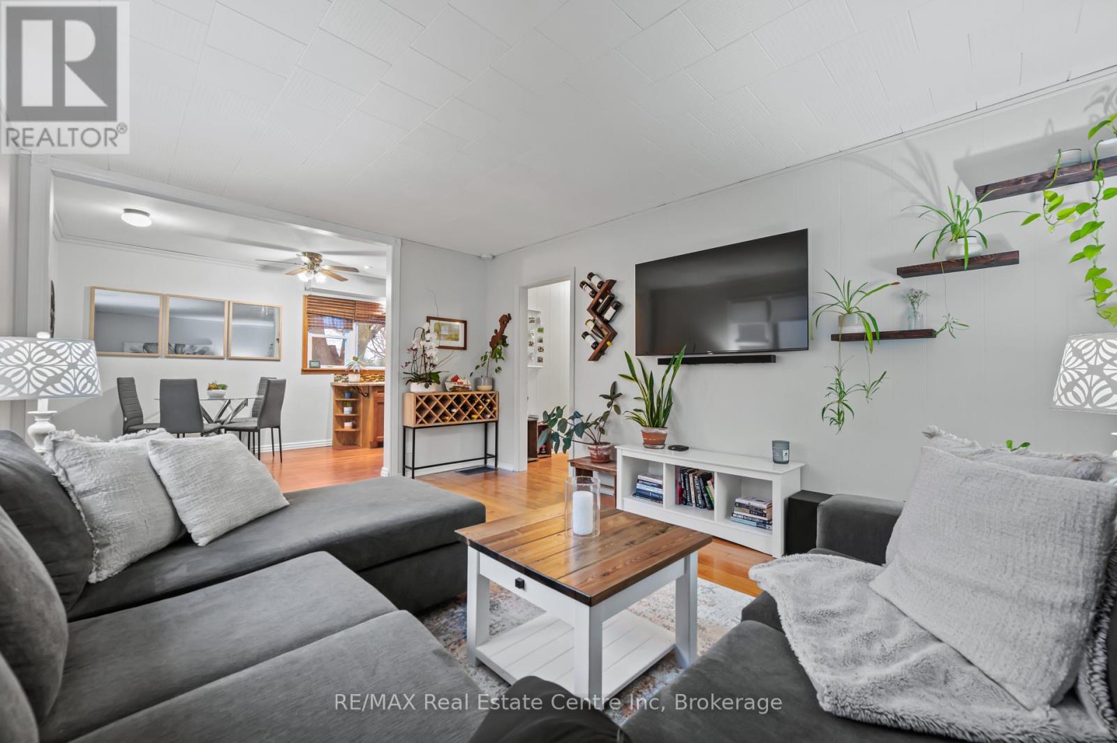 5 Churchill Crescent E, Centre Wellington, Ontario  N1M 1A6 - Photo 11 - X11897034