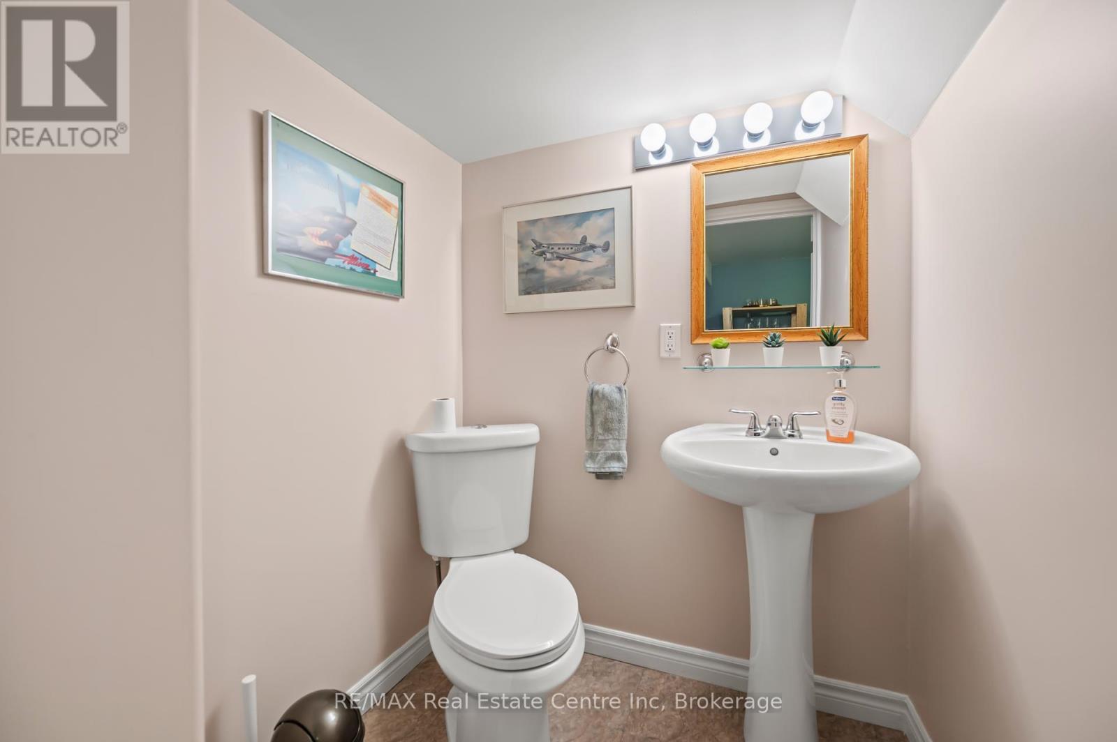 5 Churchill Crescent E, Centre Wellington, Ontario  N1M 1A6 - Photo 20 - X11897034