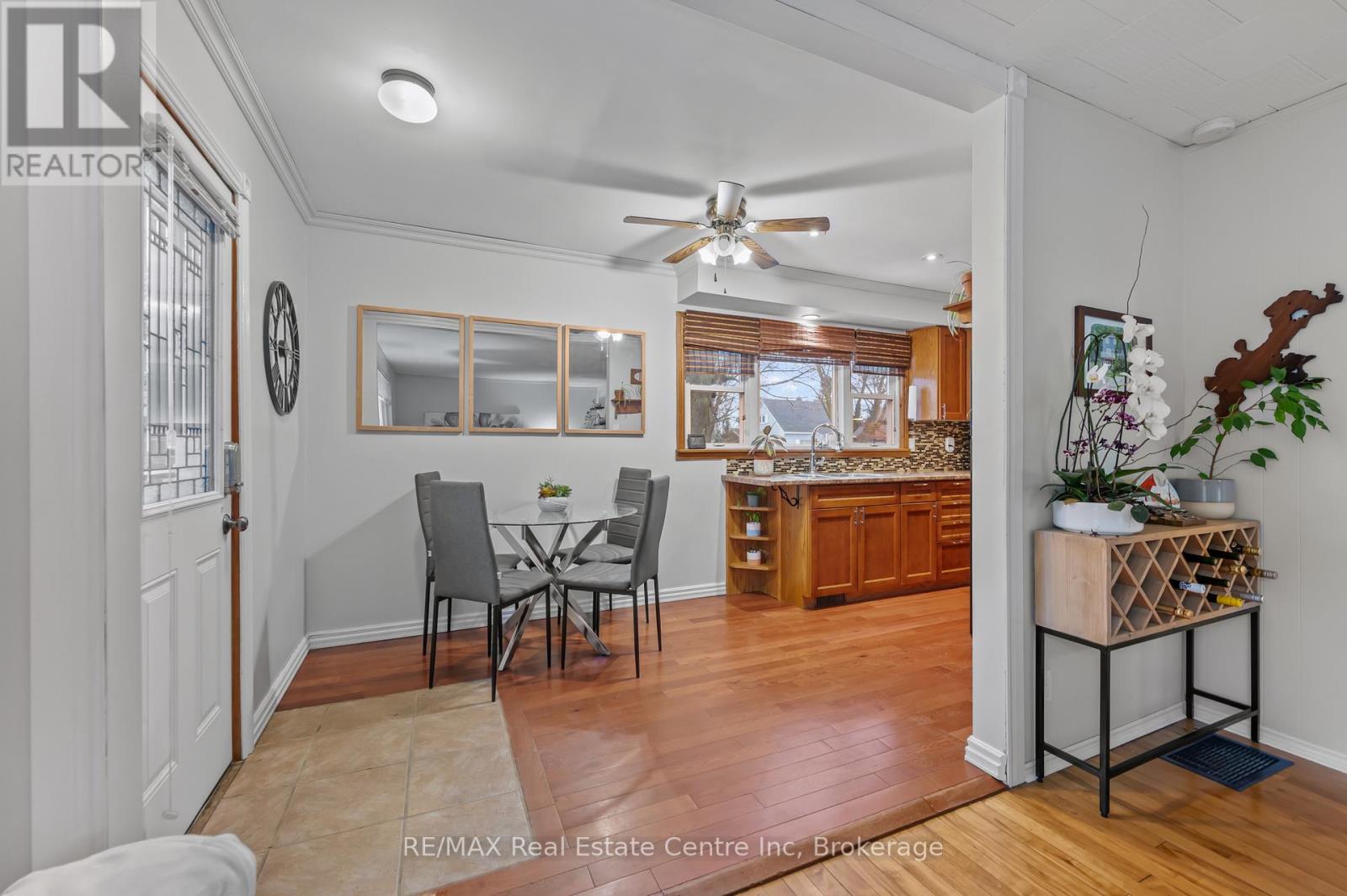 5 Churchill Crescent E, Centre Wellington, Ontario  N1M 1A6 - Photo 5 - X11897034