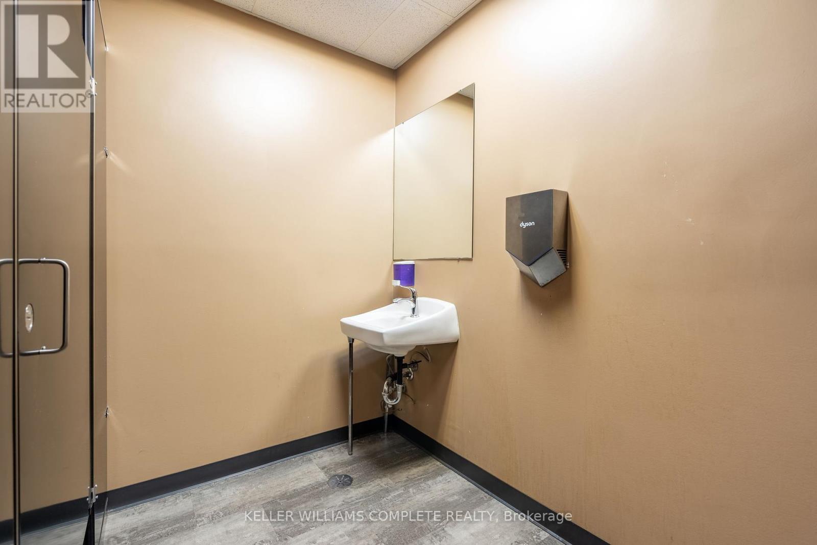 1 - 1119 Fennell Avenue E, Hamilton (Sherwood), Ontario  L8T 1S2 - Photo 22 - X11897030