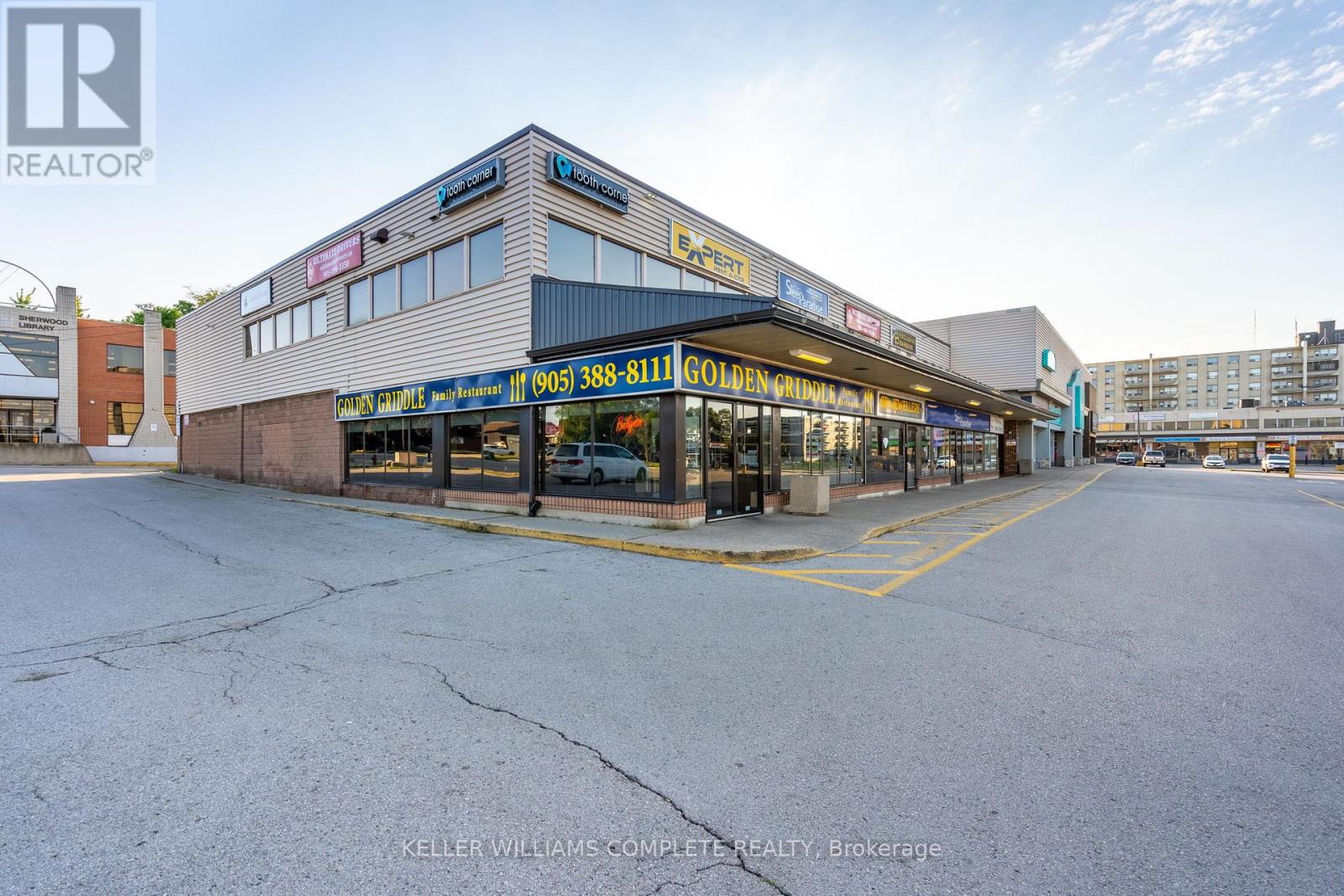 1 - 1119 Fennell Avenue E, Hamilton (Sherwood), Ontario  L8T 1S2 - Photo 4 - X11897030