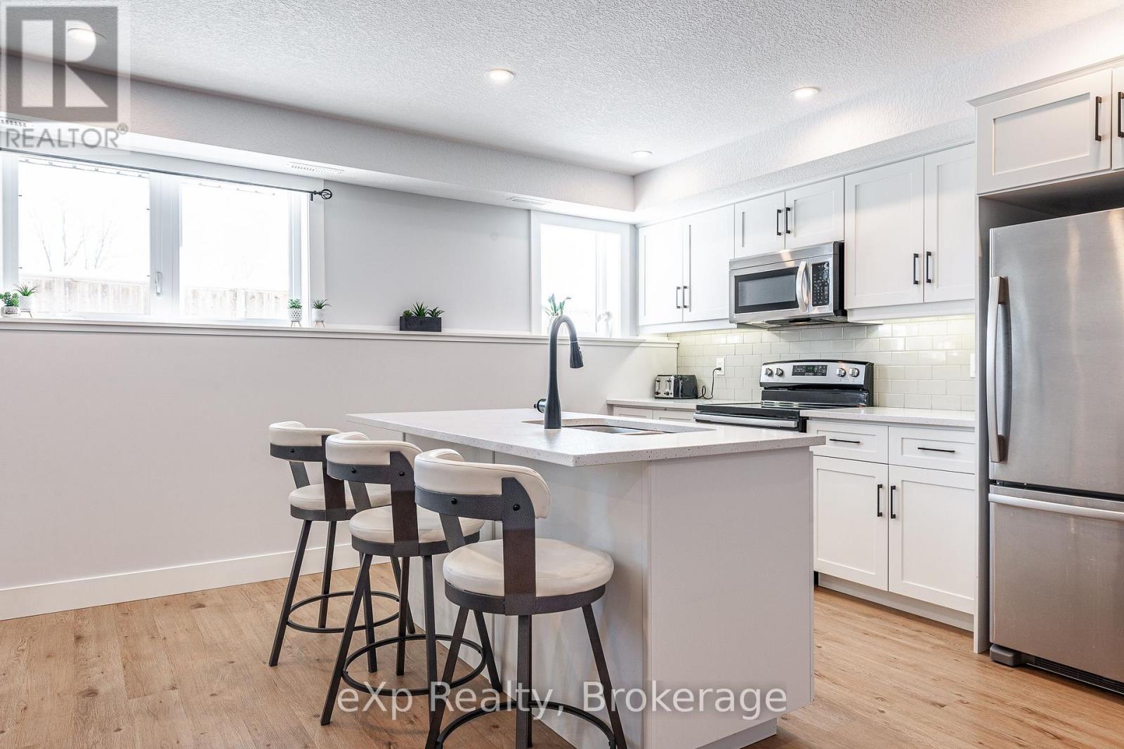 8 - 3192 Vivian Line 37 Line, Stratford, Ontario  N5A 0J8 - Photo 1 - X11894571