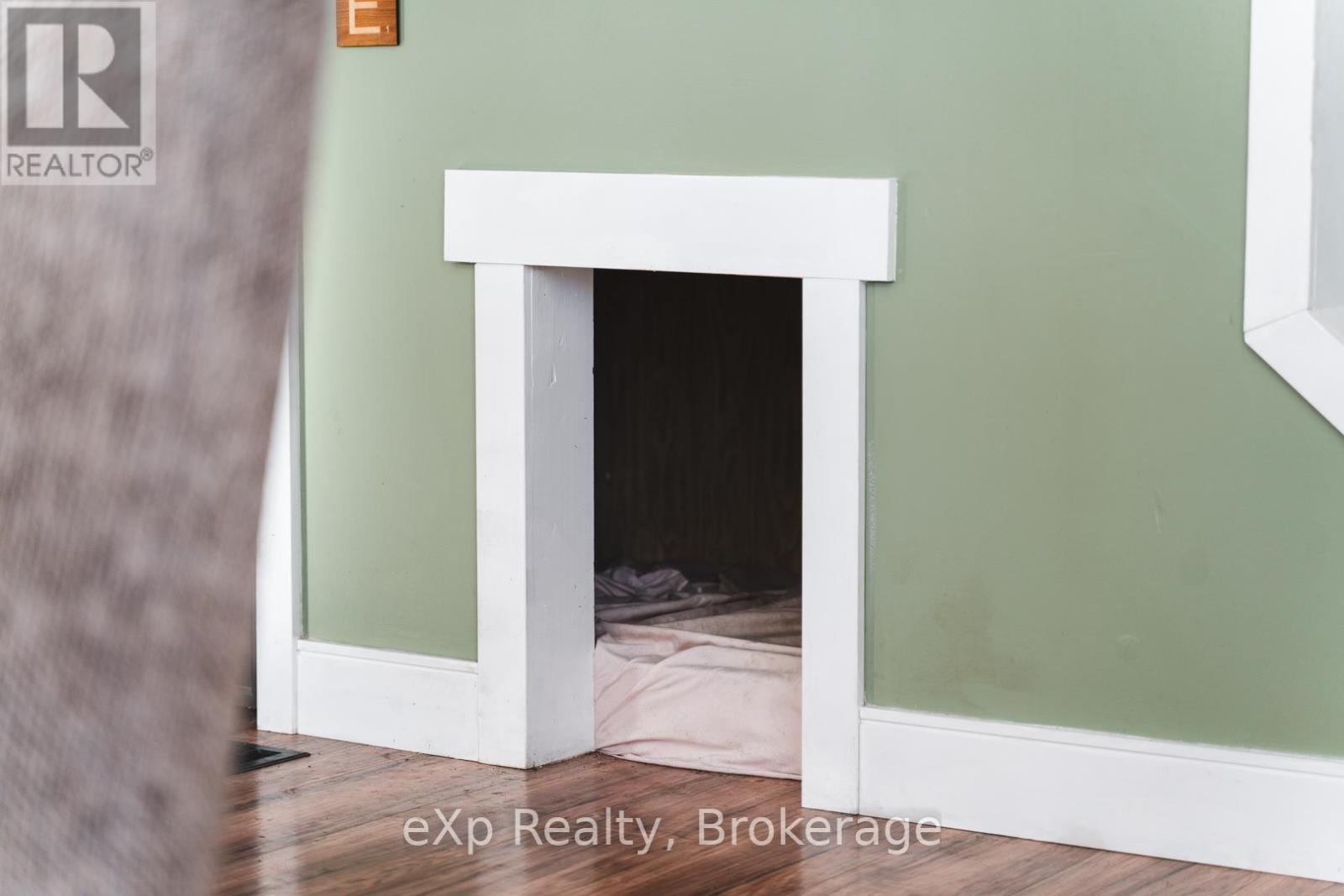 9499 Maas Park Drive, Wellington North, Ontario  N0G 2L0 - Photo 10 - X11897063