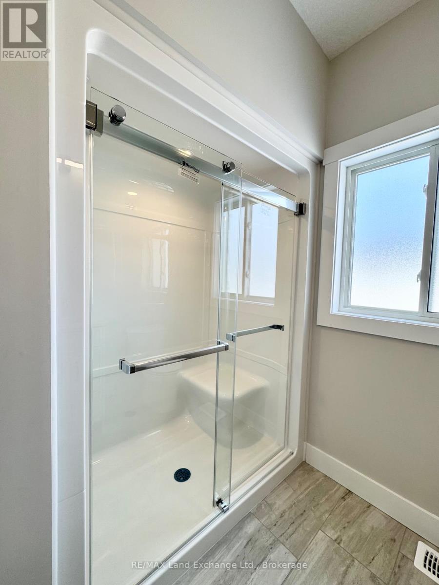 399 Amanda's Way, Saugeen Shores, Ontario  N0H 2C3 - Photo 10 - X11895150