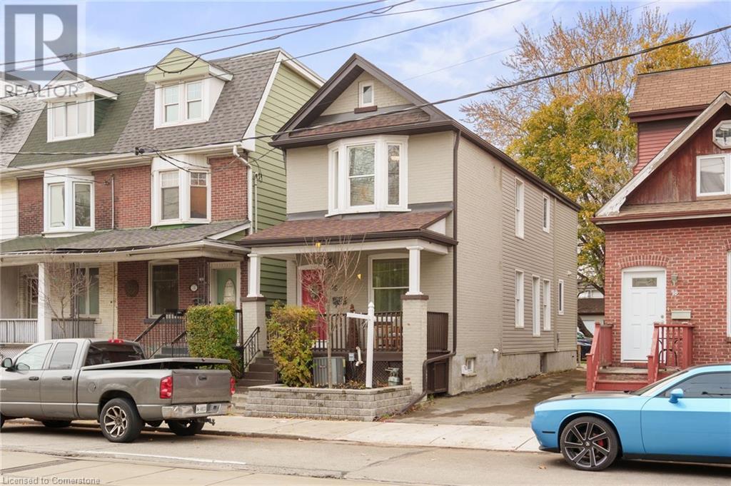 16 Coxwell Avenue, Toronto, Ontario  M4L 3A7 - Photo 2 - 40678756