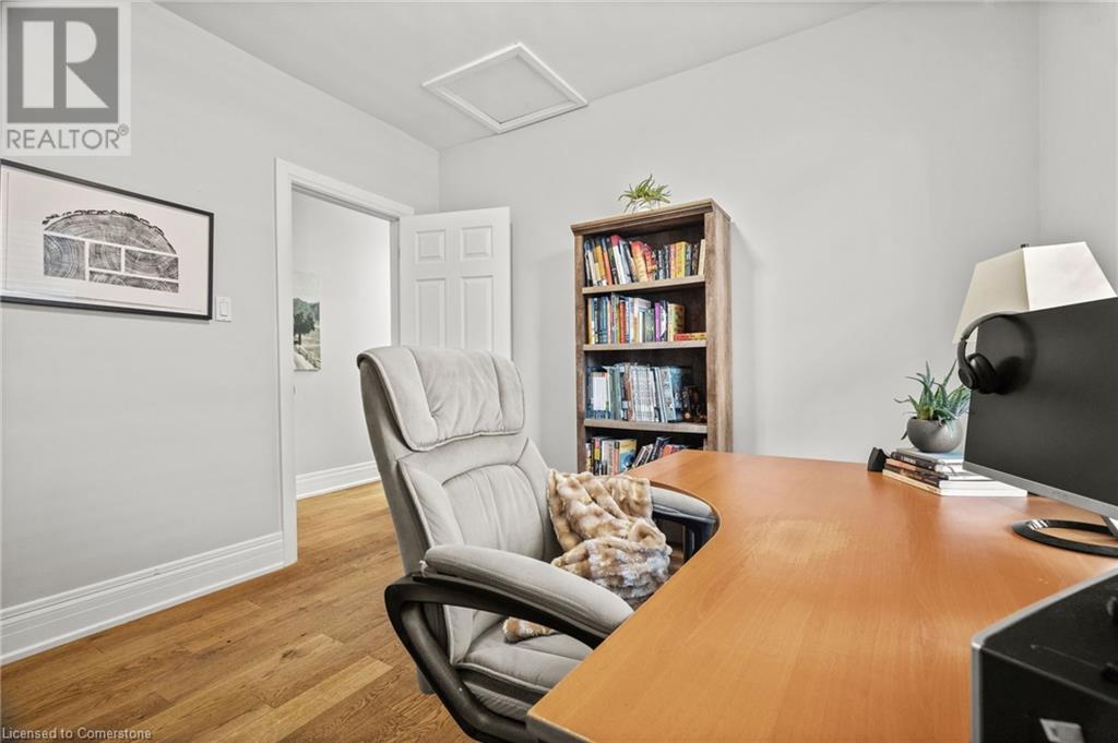 16 Coxwell Avenue, Toronto, Ontario  M4L 3A7 - Photo 24 - 40678756