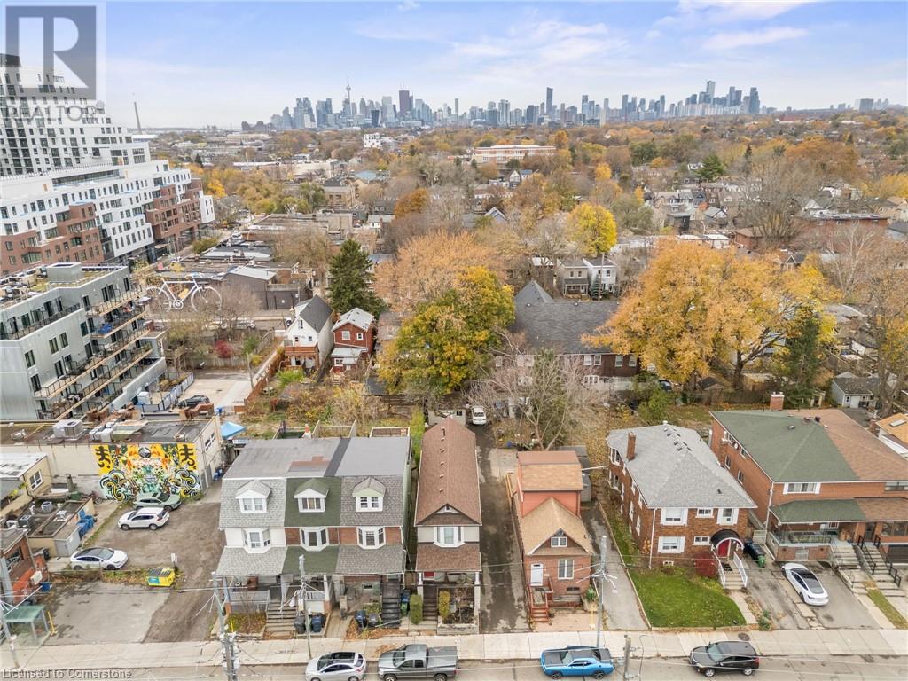 16 Coxwell Avenue, Toronto, Ontario  M4L 3A7 - Photo 36 - 40678756