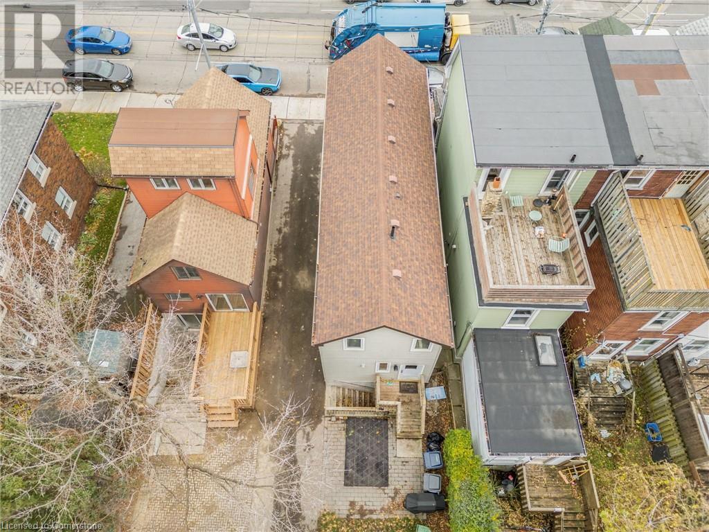 16 Coxwell Avenue, Toronto, Ontario  M4L 3A7 - Photo 39 - 40678756