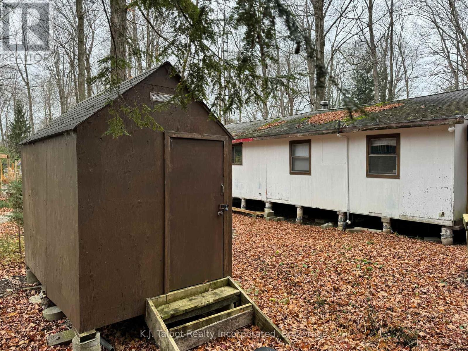 80884 Fern Hurst Glen Lane, Ashfield-Colborne-Wawanosh, Ontario  N0M 1L0 - Photo 3 - X11897195