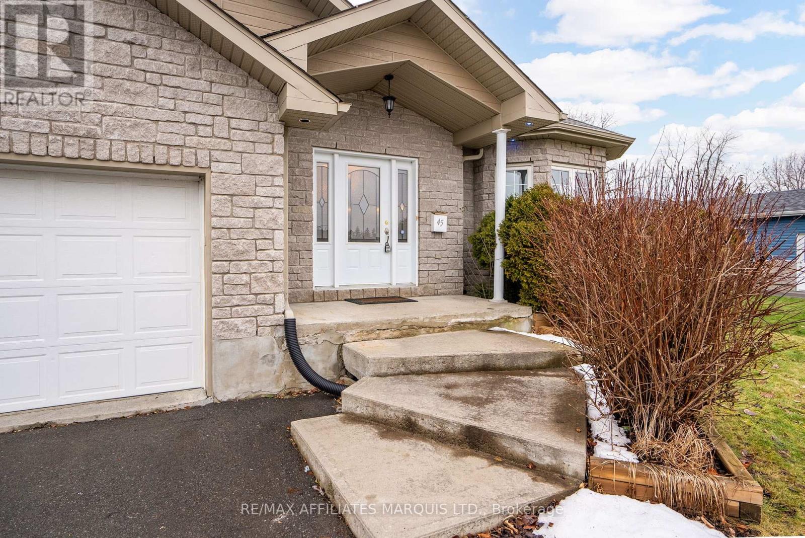 45 Abagail Crescent, South Stormont, Ontario  K0C 1P0 - Photo 3 - X11897184