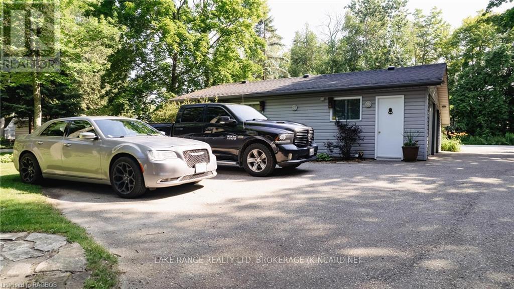 129 Huron Road, Huron-Kinloss, Ontario  N2Z 2X3 - Photo 18 - X10846589