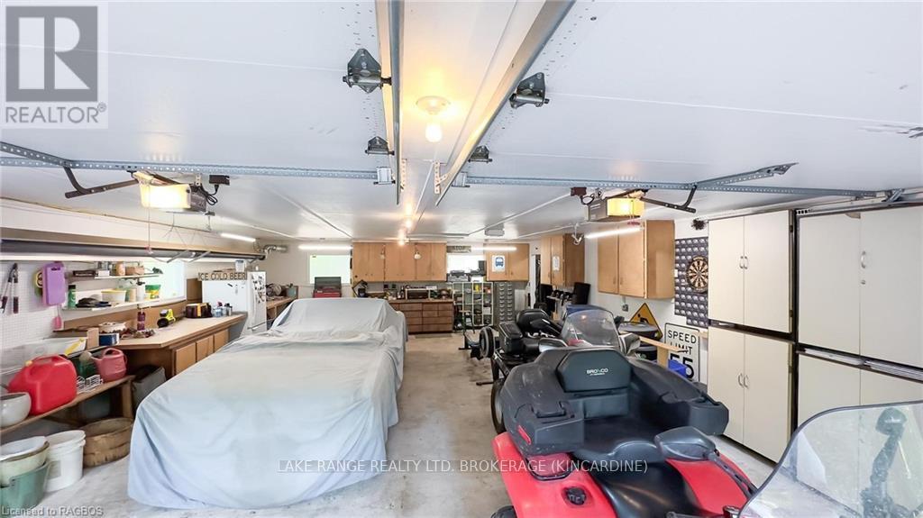 129 Huron Road, Huron-Kinloss, Ontario  N2Z 2X3 - Photo 20 - X10846589