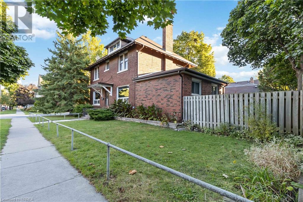 265 Park Avenue, Brantford, Ontario  N3S 5K6 - Photo 2 - 40666007