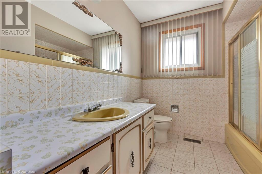 11 Marcella Crescent, Hamilton, Ontario  L8K 6E9 - Photo 17 - 40685980