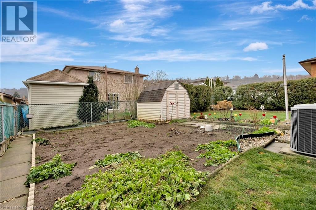 11 Marcella Crescent, Hamilton, Ontario  L8K 6E9 - Photo 28 - 40685980