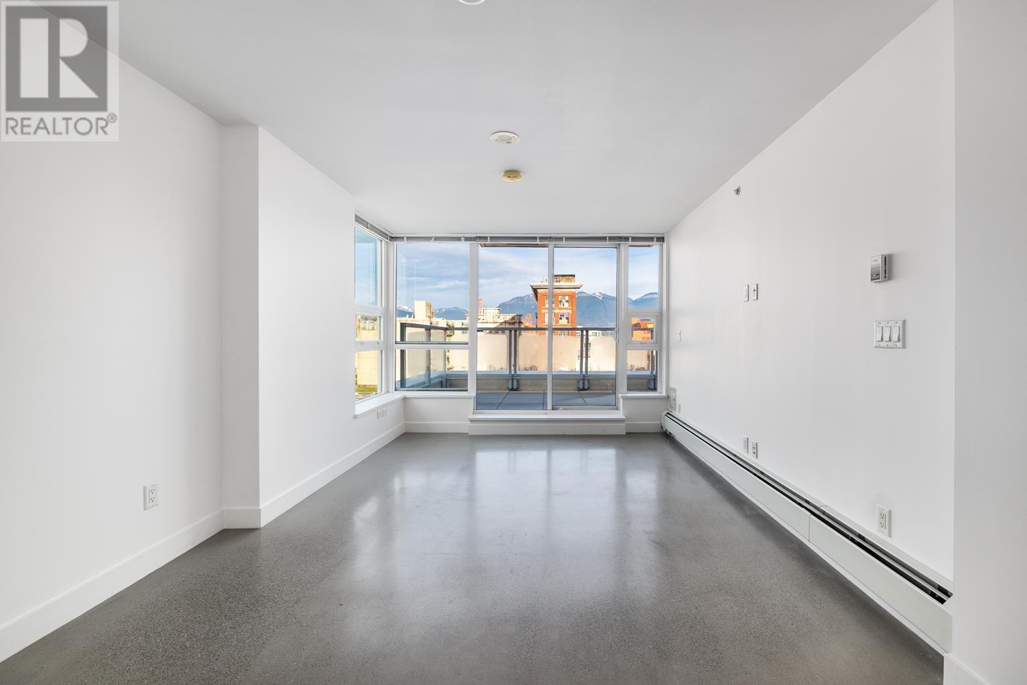 807 231 East Pender Street, Vancouver, British Columbia V6A 0G3 - Photo 3 - R2950480