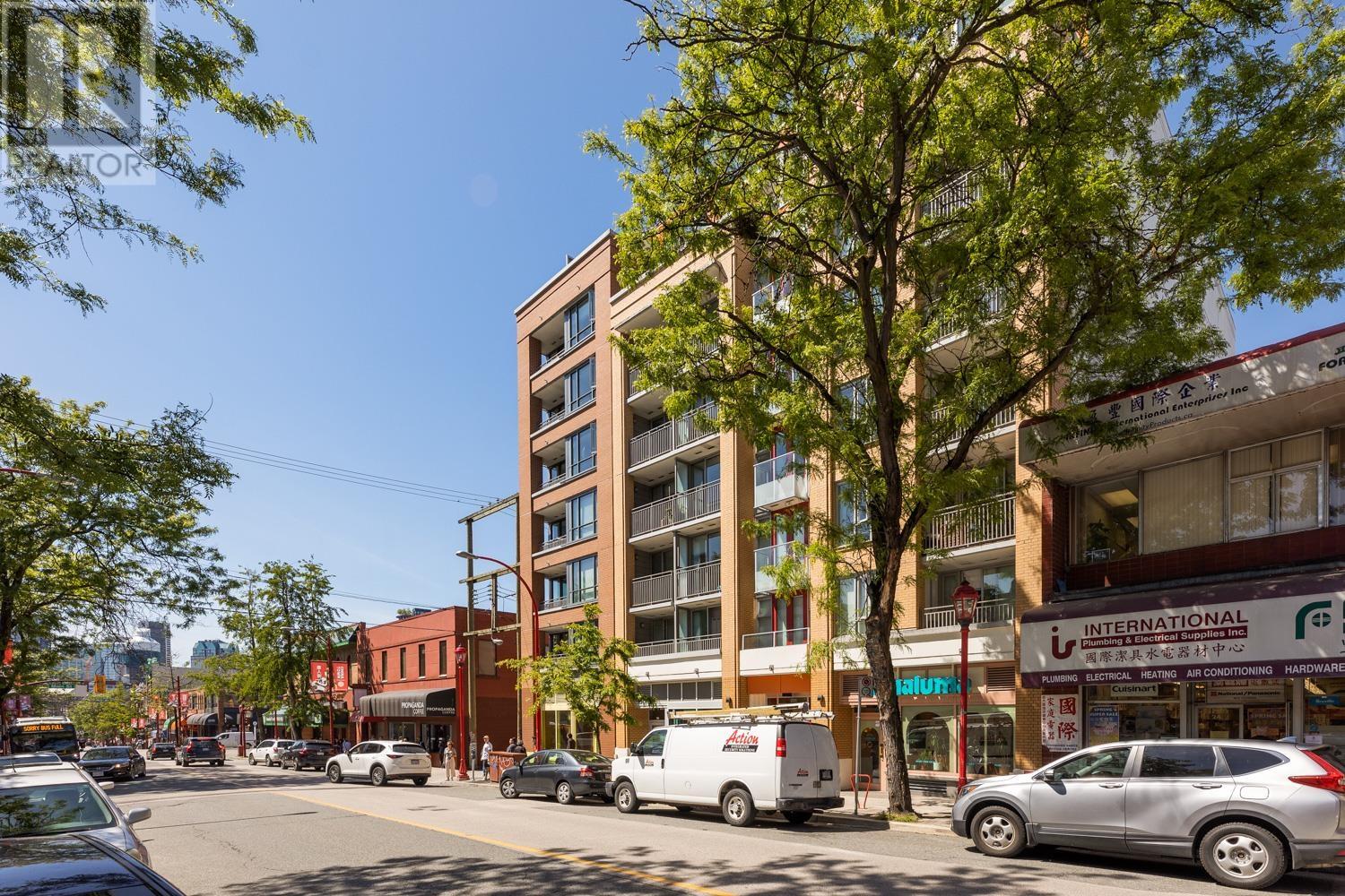 807 231 East Pender Street, Vancouver, British Columbia V6A 0G3 - Photo 1 - R2950480