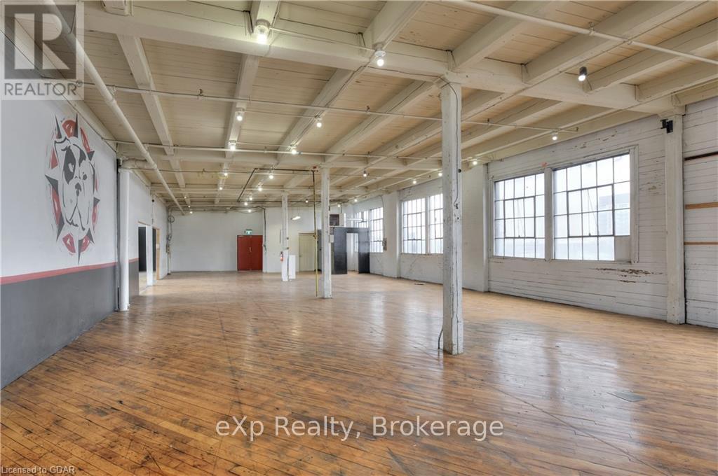 401 - 20 Park Hill Road E, Cambridge, Ontario  N1R 1P2 - Photo 10 - X11897396