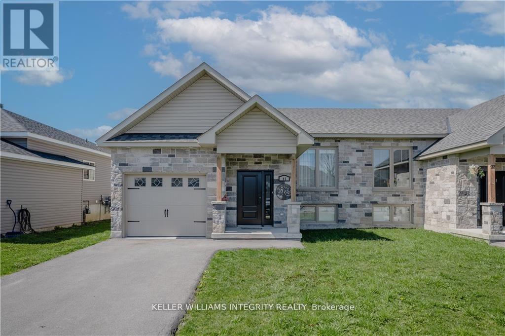 Property at 95 FRENCH AVENUE image 1