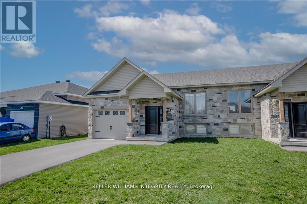 Property at 95 FRENCH AVENUE image 2