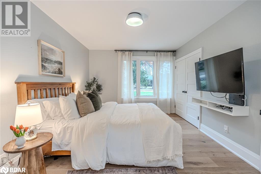 68 Dundonald Street, Barrie, Ontario  L4M 3T3 - Photo 17 - 40685999