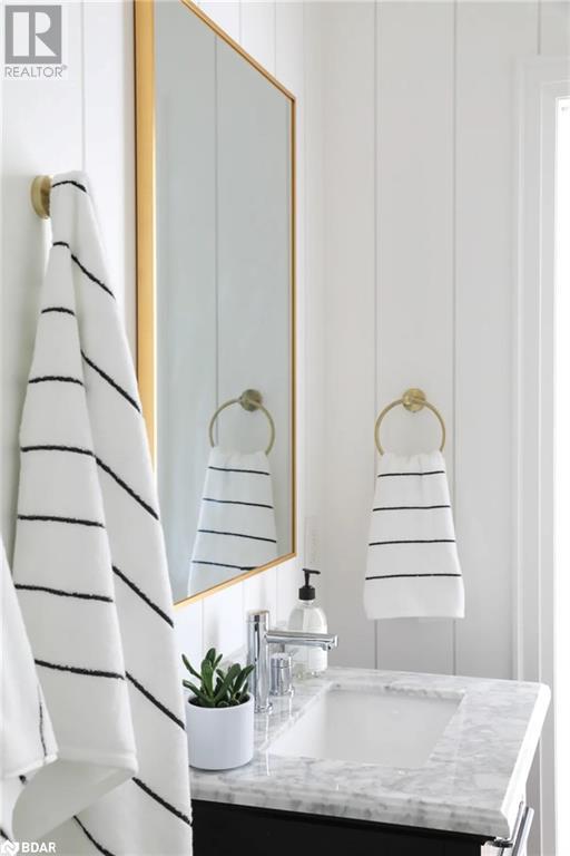 68 Dundonald Street, Barrie, Ontario  L4M 3T3 - Photo 19 - 40685999