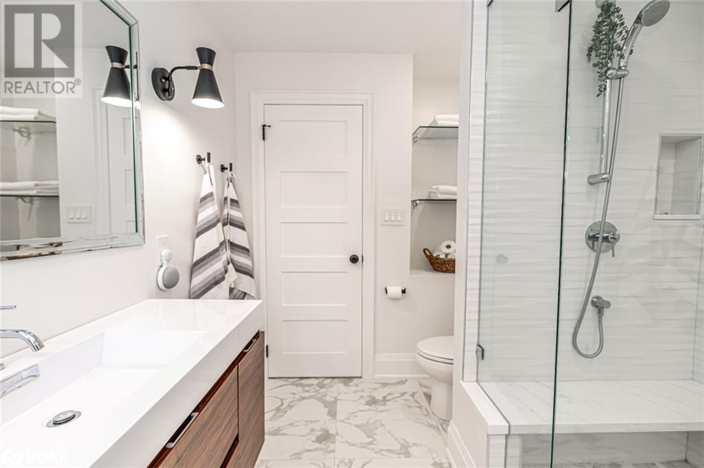 68 Dundonald Street, Barrie, Ontario  L4M 3T3 - Photo 23 - 40685999