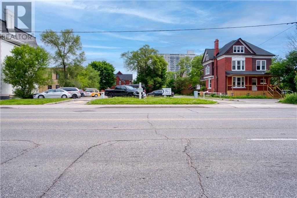 18 Weber Street W Unit# Main & Upper Floor, Kitchener, Ontario  N2H 3Z2 - Photo 28 - 40604385