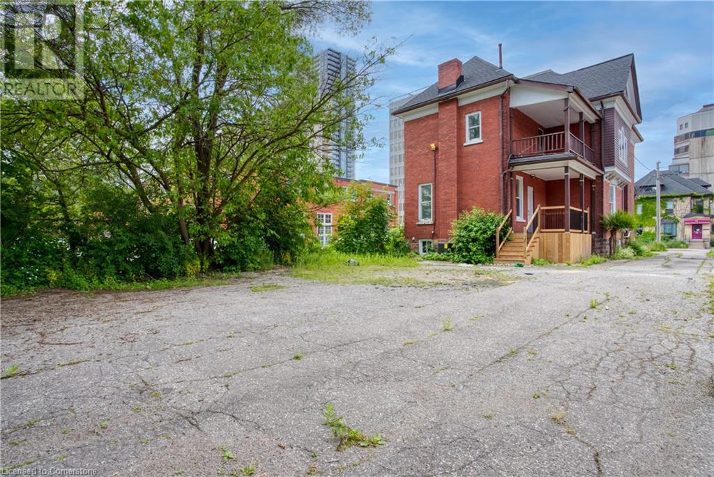 18 Weber Street W Unit# Main & Upper Floor, Kitchener, Ontario  N2H 3Z2 - Photo 27 - 40604385