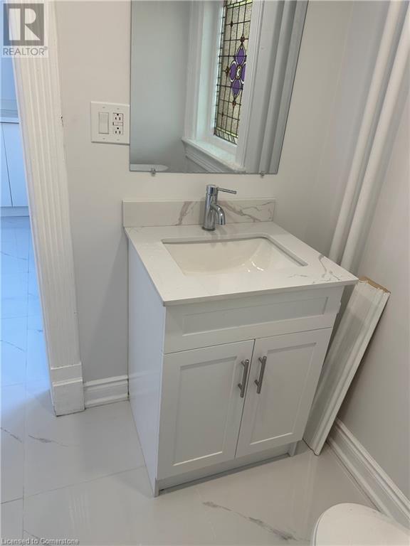 18 Weber Street W Unit# Main Floor, Kitchener, Ontario  N2H 3Z2 - Photo 12 - 40584793