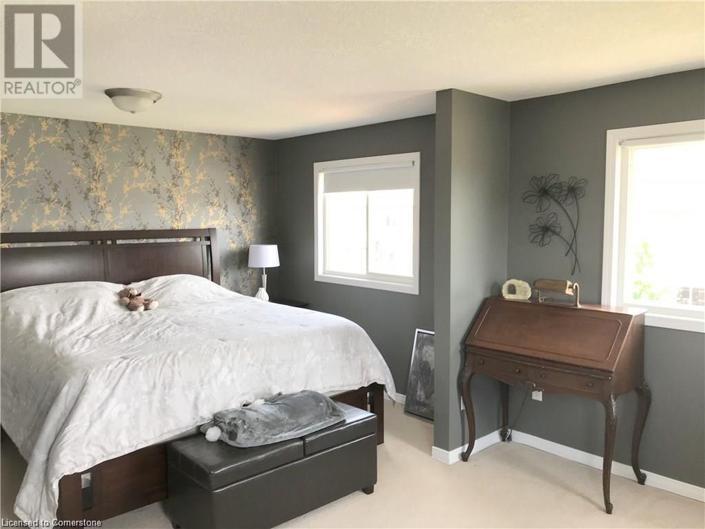 246 Parkvale Drive, Kitchener, Ontario  N2R 1Y8 - Photo 7 - 40685927