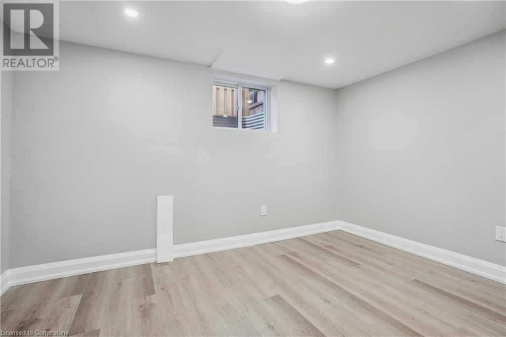 2141 Cleaver Avenue Unit# Lower, Burlington, Ontario  L7M 3R1 - Photo 17 - 40685045