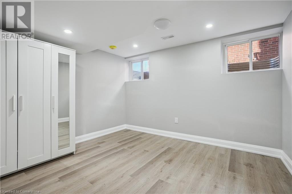 2141 Cleaver Avenue Unit# Lower, Burlington, Ontario  L7M 3R1 - Photo 9 - 40685045