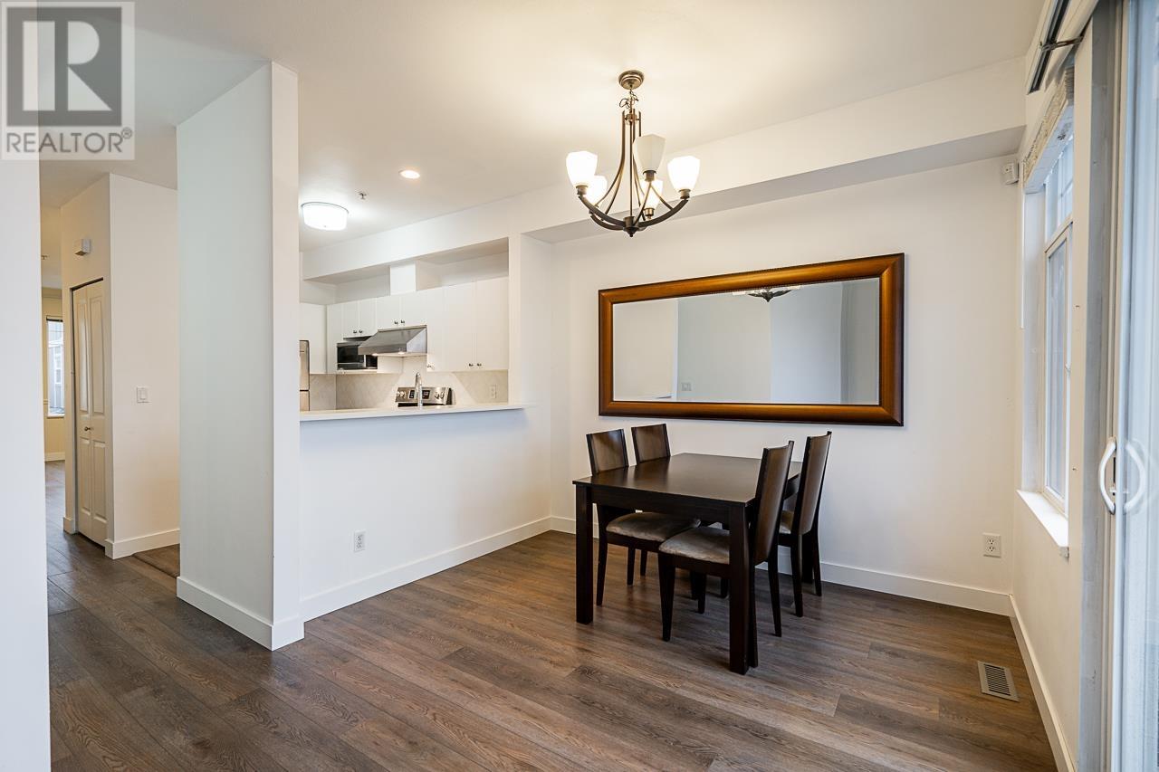 3 1010 Ewen Avenue, New Westminster, British Columbia V3M 5C9 - Photo 9 - R2935245