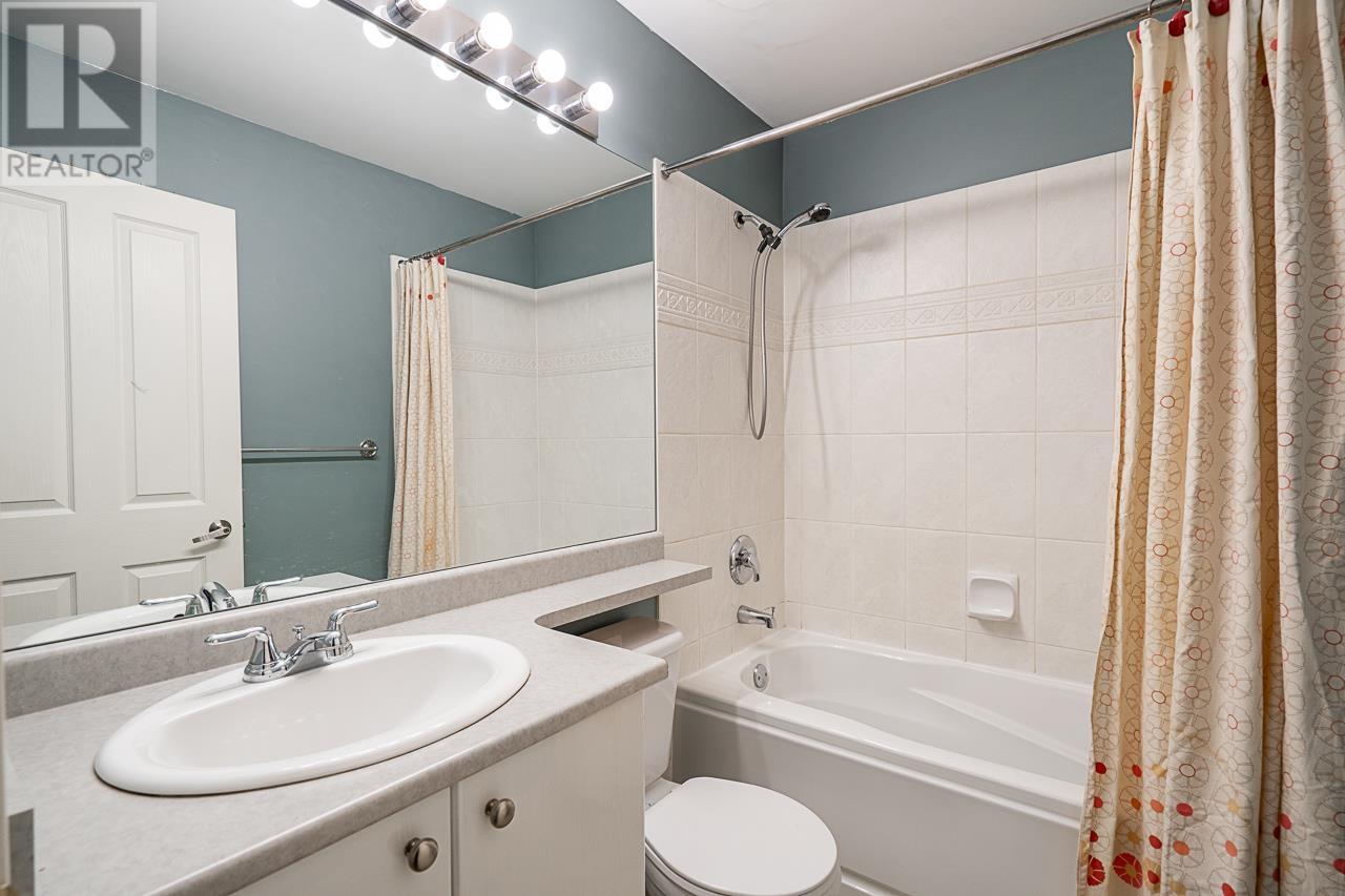 3 1010 Ewen Avenue, New Westminster, British Columbia V3M 5C9 - Photo 24 - R2935245