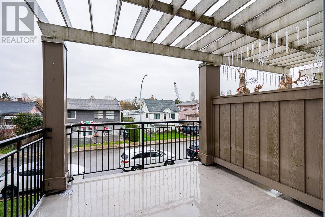 3 1010 Ewen Avenue, New Westminster, British Columbia V3M 5C9 - Photo 26 - R2935245