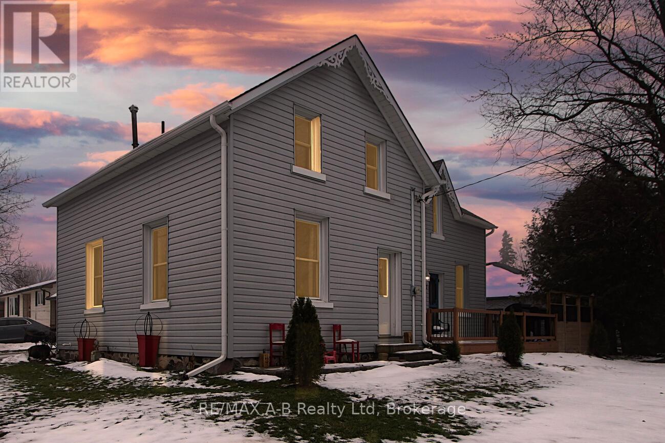 211 WELLINGTON STREET, West Perth, Ontario