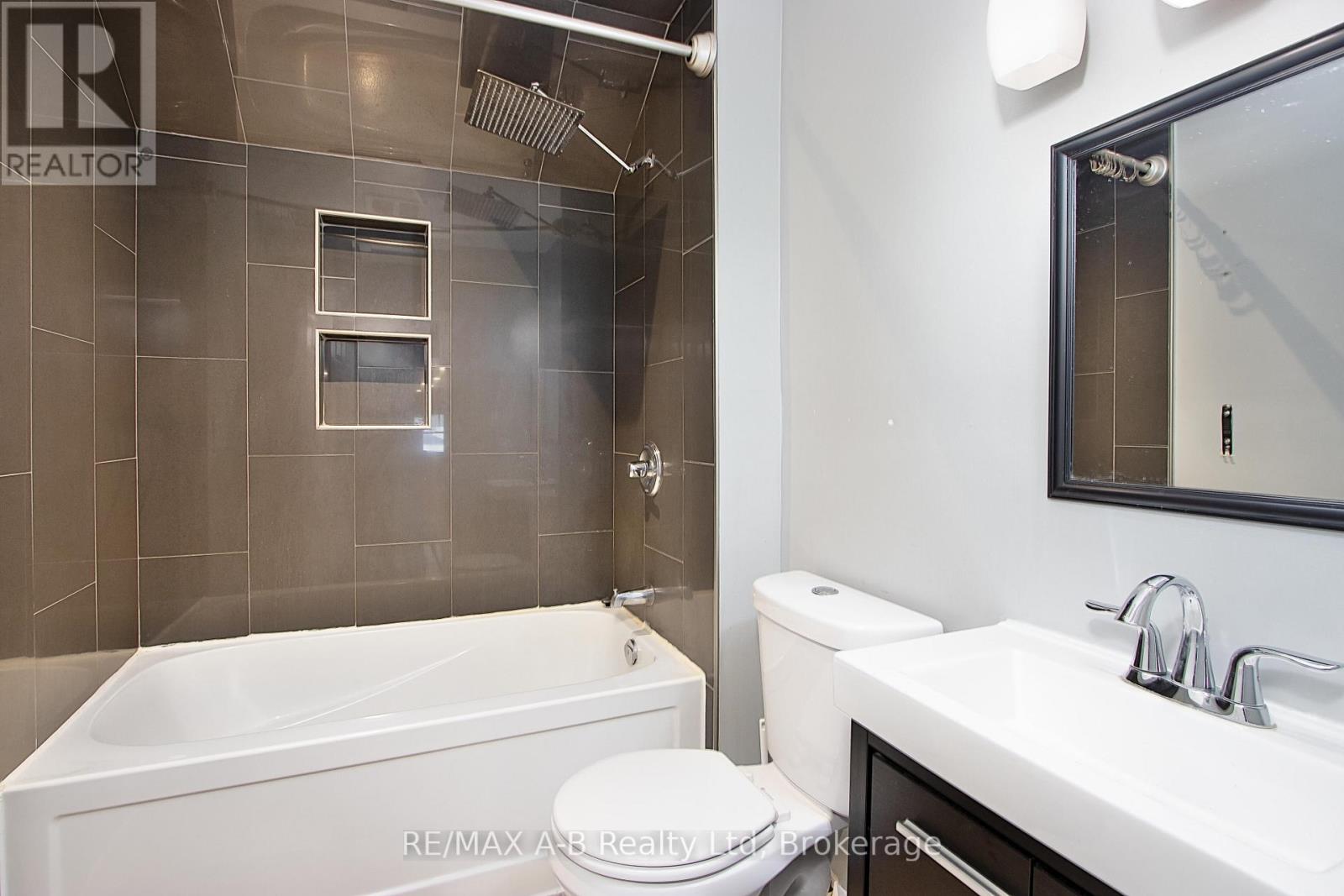211 Wellington Street, West Perth, Ontario  N0K 1N0 - Photo 18 - X11895906