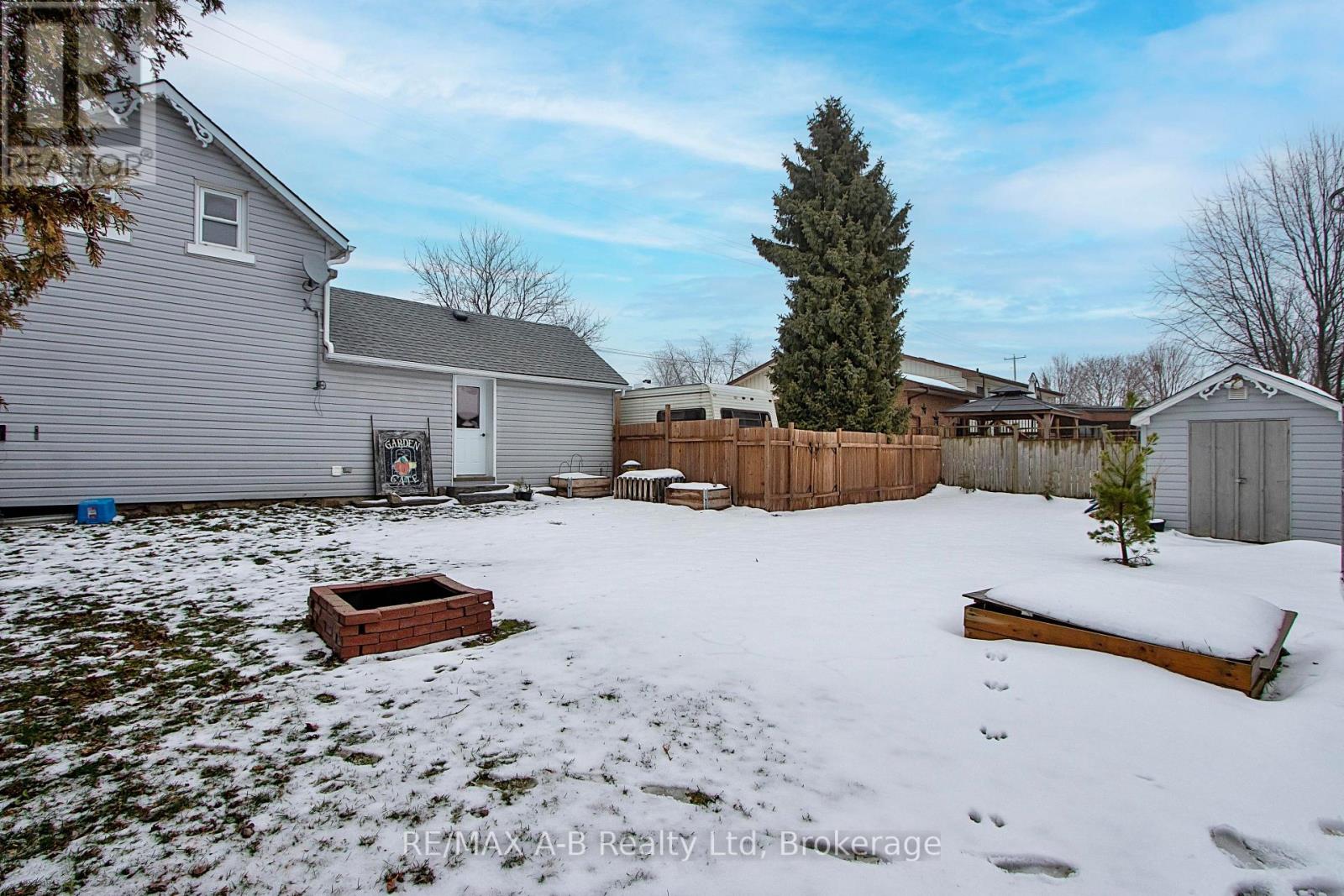 211 Wellington Street, West Perth, Ontario  N0K 1N0 - Photo 21 - X11895906