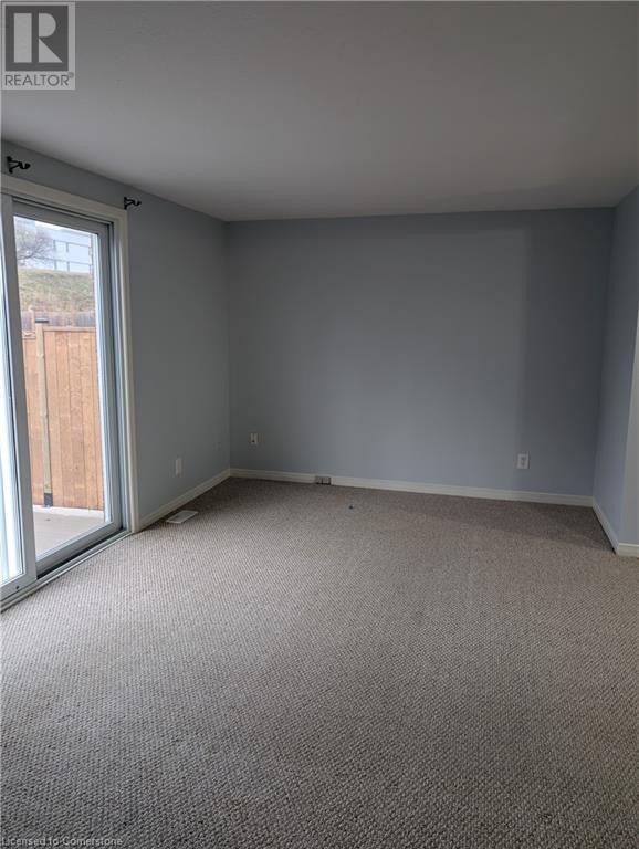 30 Orchid Crescent Unit# A, Kitchener, Ontario  N2E 3N3 - Photo 7 - 40685673