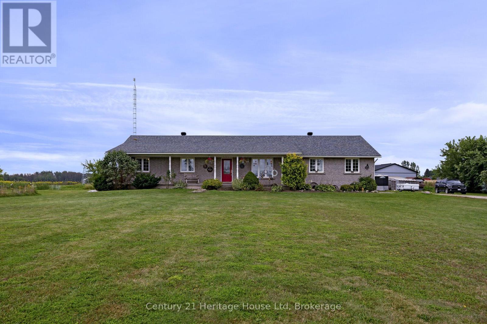 8541 Wellington Road 109, Wellington North, Ontario  N0G 1A0 - Photo 3 - X11897472