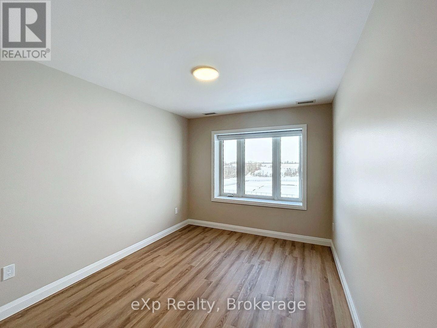 506 - 101 Eastridge Road, Brockton, Ontario  N0G 2V0 - Photo 6 - X11897484