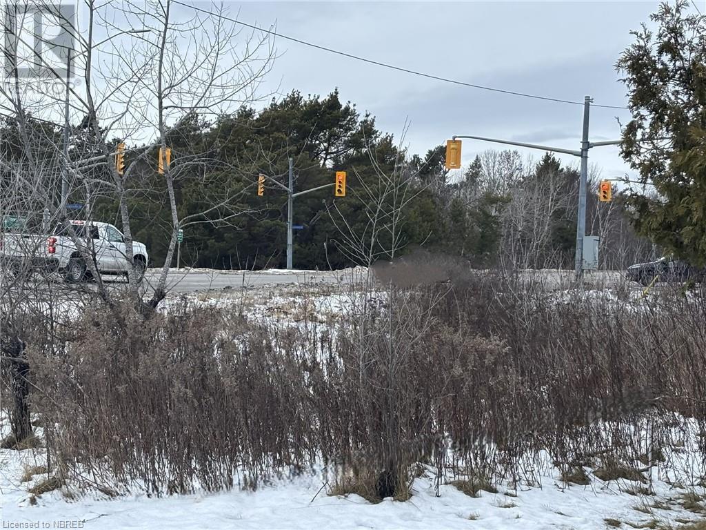 18 Pinewood Park Drive, North Bay, Ontario  P1B 8Z4 - Photo 7 - 40682957