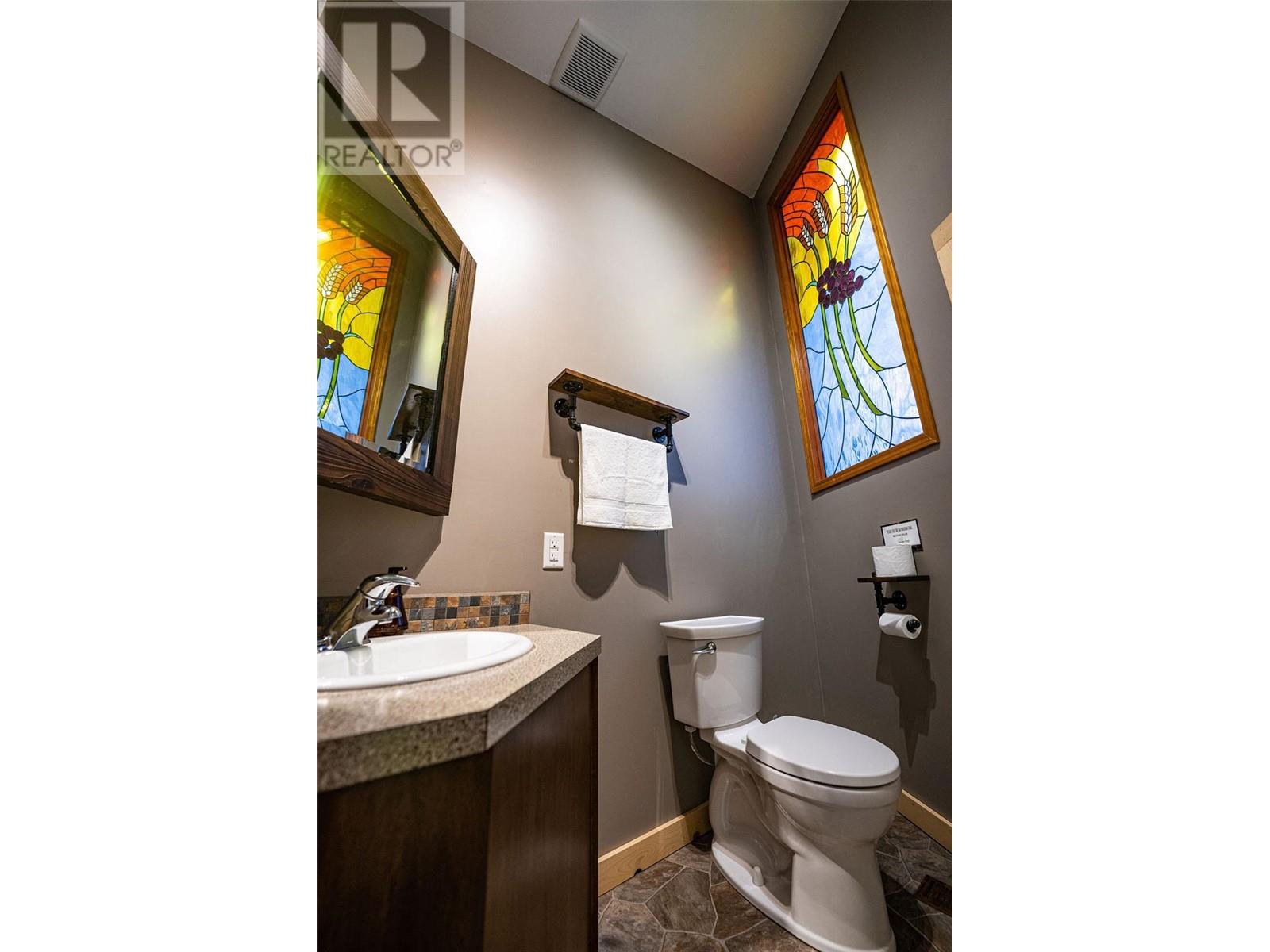 1502 Mountain View Drive, Revelstoke, British Columbia  V0E 2S1 - Photo 42 - 10330166